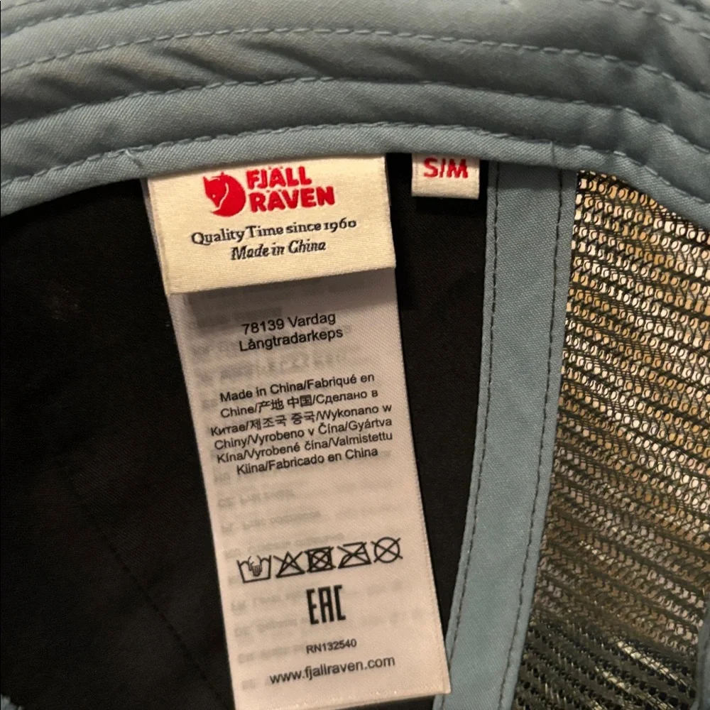 Fjallraven baby blue vardag lagertredkeps trucker hat